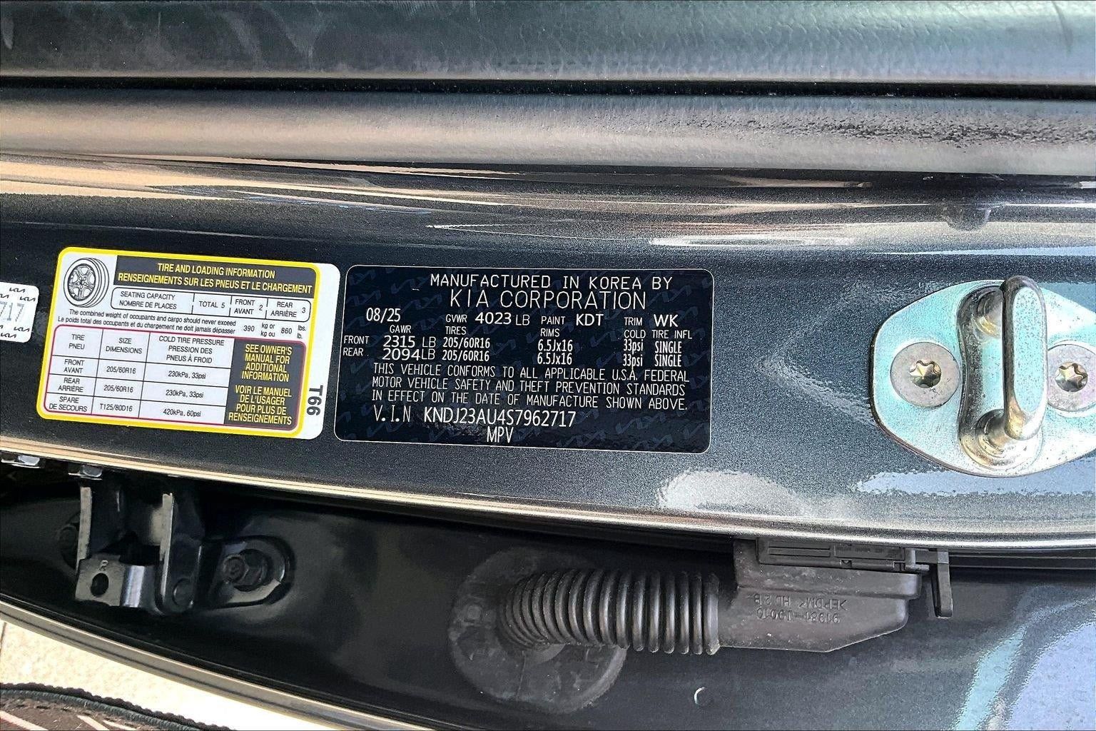 Used 2025 Kia Soul LX w/ LX Technology Package FWD image 18