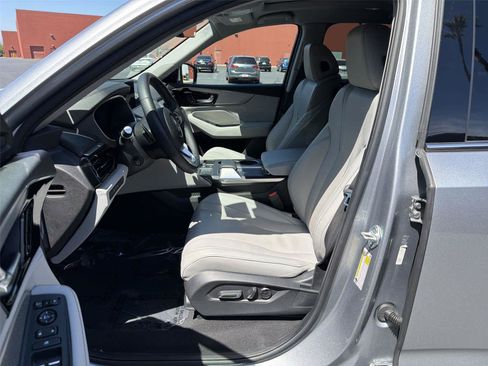 Used 2023 Acura MDX SH-AWD w/ Technology Package image 12