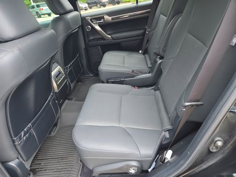Used 2021 Lexus GX 460 Premium AWD/4WD image 7
