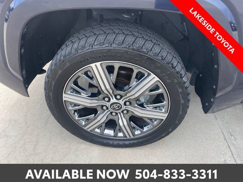 Used 2022 Toyota Tundra Capstone AWD/4WD image 13