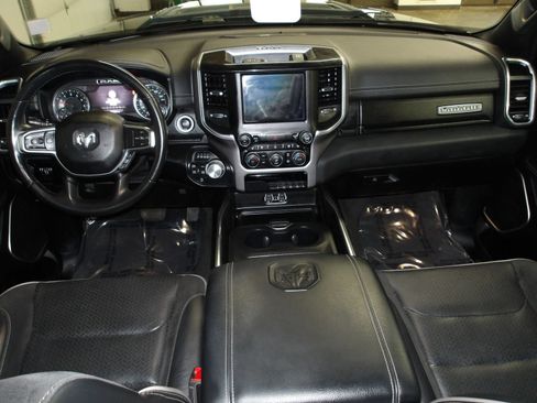 Used 2021 RAM 1500 Laramie w/ Sport Appearance Package AWD/4WD image 10