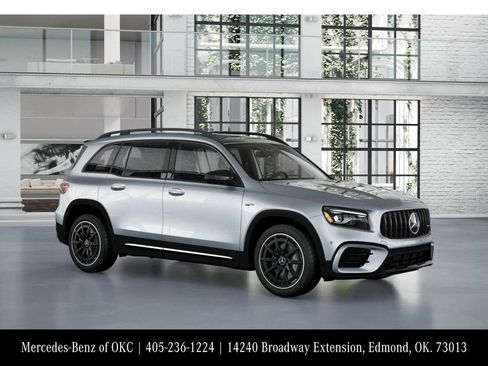 New 2026 Mercedes-Benz GLB 35 AMG 4MATIC image 12
