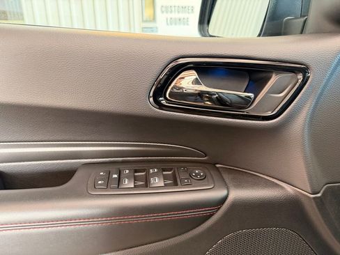 Used 2025 Dodge Durango GT AWD/4WD image 12