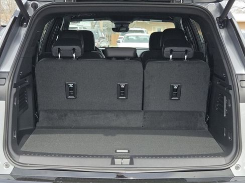 New 2026 Chevrolet Traverse High Country image 7