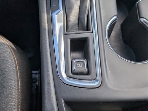 Used 2023 Chevrolet Equinox LT image 24