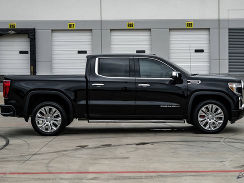 Used 2021 GMC Sierra 1500 Denali w/ Denali Ultimate Package image 20