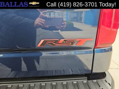 Certified 2022 Chevrolet Silverado 1500 RST w/ LPO, Dark Essentials Package AWD/4WD image 32