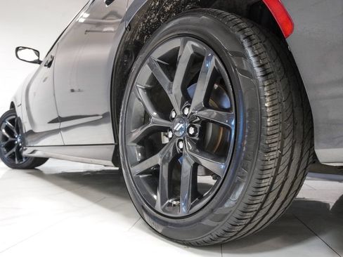 Used 2022 Dodge Charger R/T w/ Blacktop Package RWD image 34