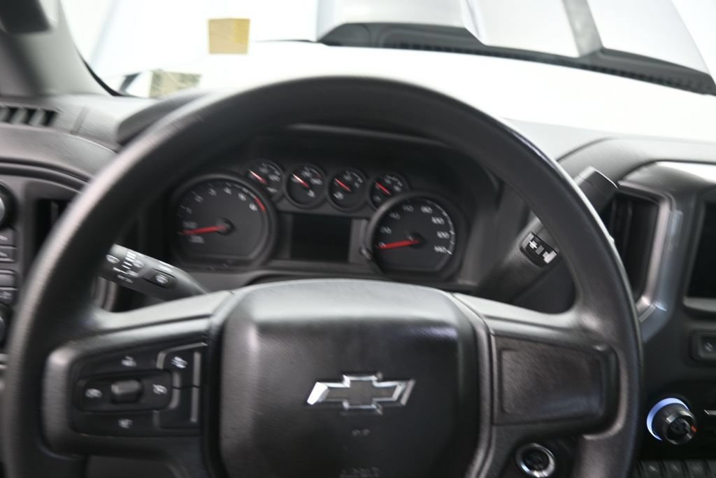 Used 2024 Chevrolet Silverado 1500 Custom Trail Boss AWD/4WD image 12