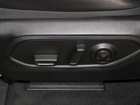 Used 2024 Jeep Grand Cherokee Altitude AWD/4WD image 16