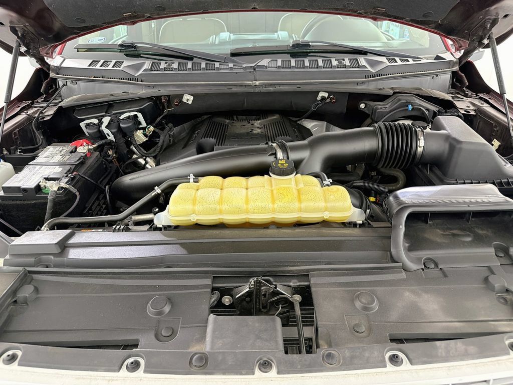 Used 2020 Ford F150 Lariat w/ Equipment Group 502A Luxury AWD/4WD image 32