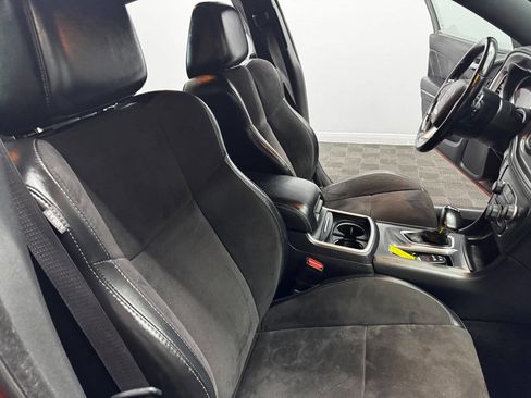 Used 2020 Dodge Charger R/T w/ Plus Group image 53