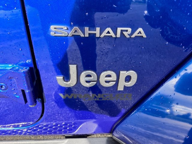 Used 2018 Jeep Wrangler Unlimited Sahara AWD/4WD image 23
