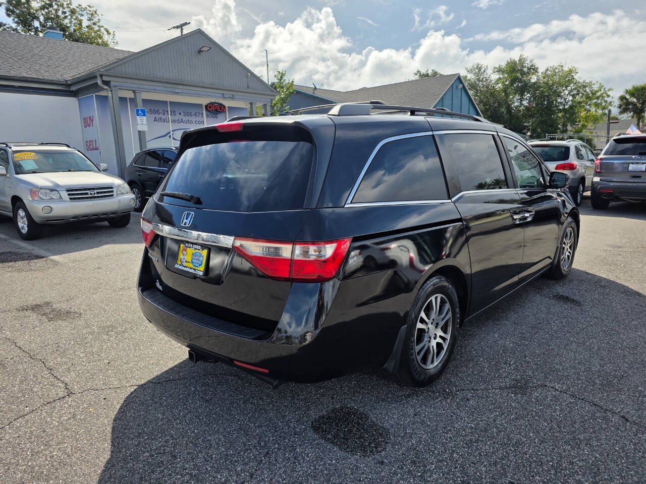 Used 2011 Honda Odyssey EX-L image 4
