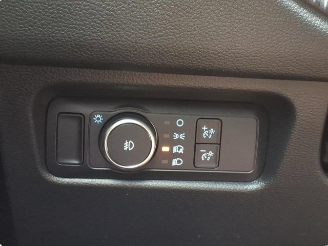 Used 2025 Ford Ranger XL RWD image 17
