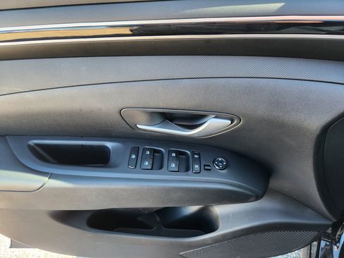 Used 2023 Hyundai Tucson SEL image 16