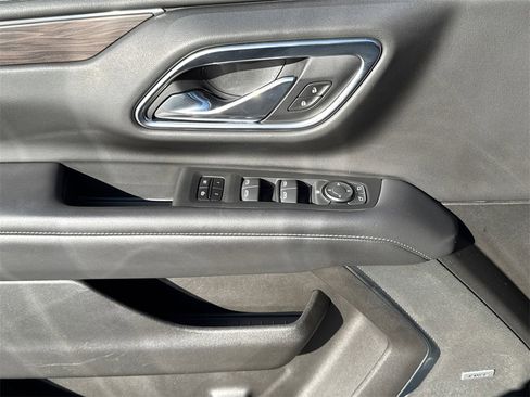 Used 2021 Chevrolet Tahoe LT image 30