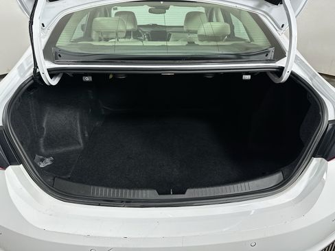 Used 2024 Chevrolet Malibu LT FWD image 26