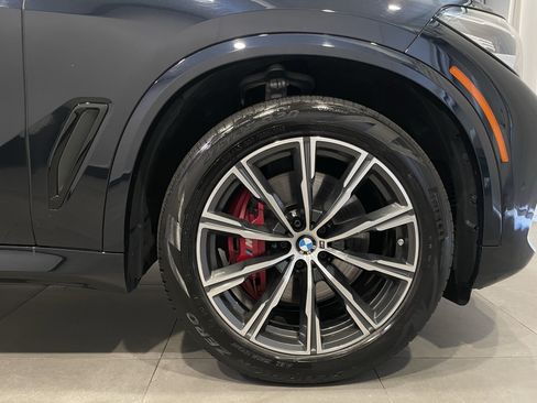 Used 2023 BMW X5 xDrive40i w/ M Sport Package AWD/4WD image 10