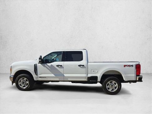 Used 2026 Ford F250 XLT w/ FX4 Off-Road Package AWD/4WD image 9