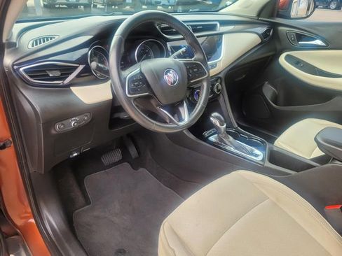 Used 2021 Buick Encore GX Preferred image 2