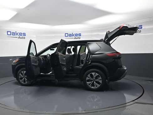 Used 2023 Nissan Rogue SV AWD/4WD image 53