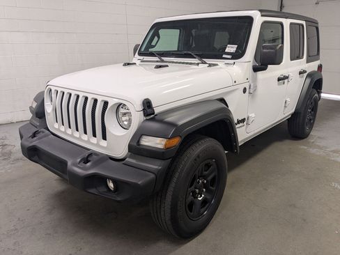 Used 2022 Jeep Wrangler Unlimited Sport AWD/4WD image 11
