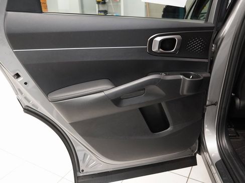 Used 2023 Kia Sorento EX image 24