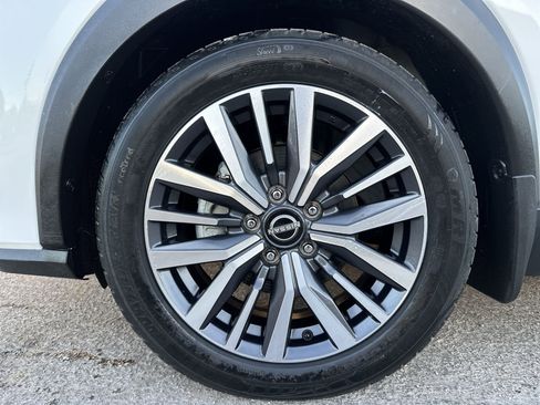 Used 2023 Nissan Kicks SV image 18