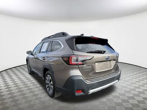Used 2023 Subaru Outback Limited image 6