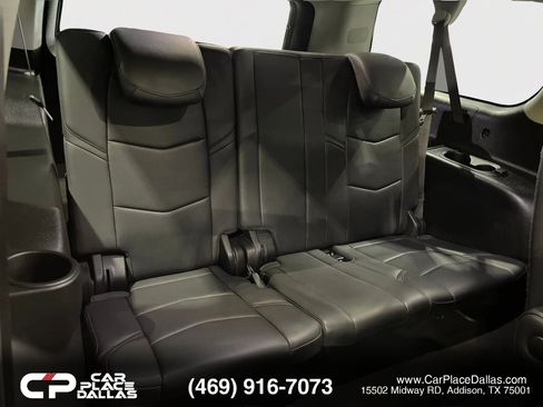 Used 2020 Cadillac Escalade ESV Luxury RWD image 34