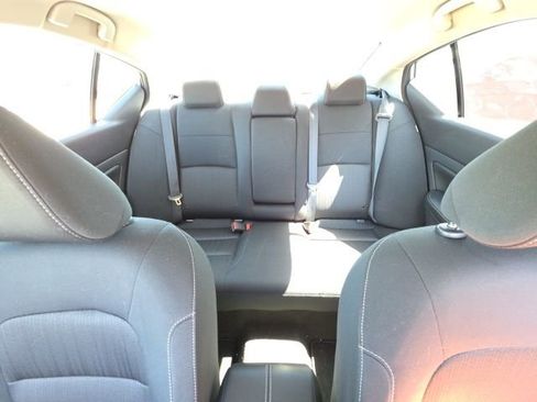 Used 2022 Nissan Altima 2.5 SV FWD image 21