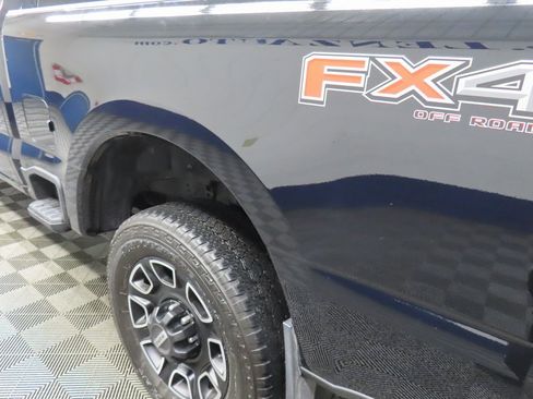 Used 2024 Ford F250 Platinum image 40