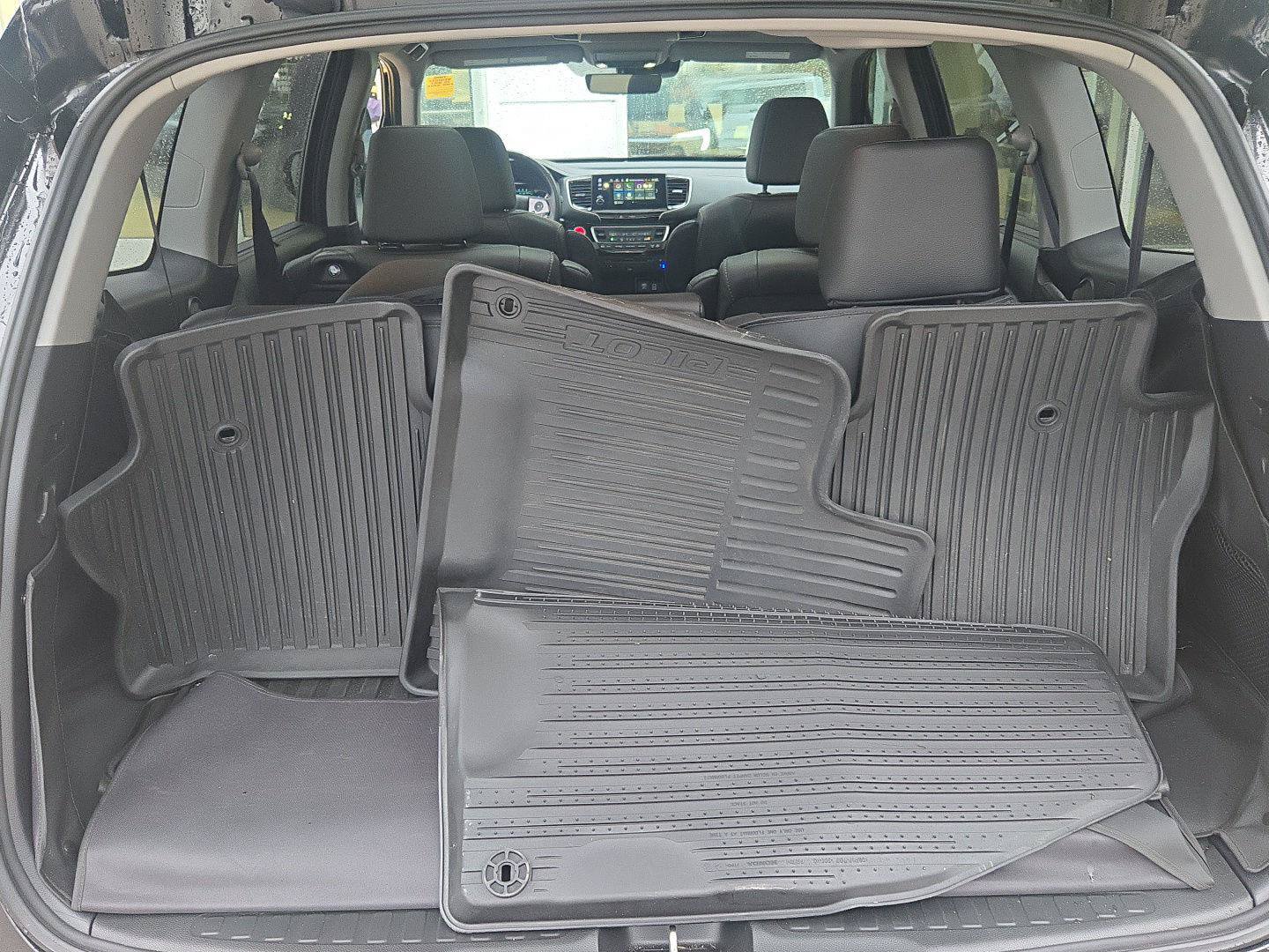Used 2020 Honda Pilot Elite image 17