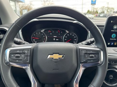 Used 2024 Chevrolet Blazer LT w/ Convenience Package FWD image 22