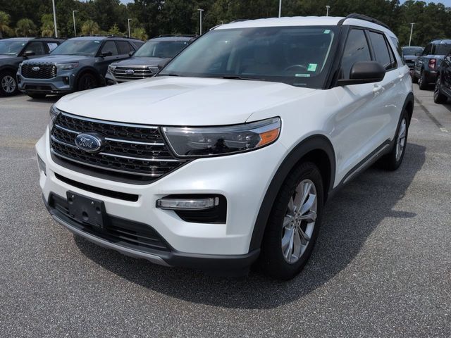 Used 2021 Ford Explorer XLT w/ Equipment Group 202A RWD image 8