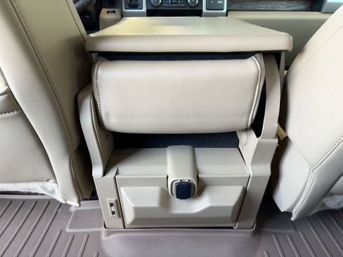 Certified 2019 Ford F150 Lariat w/ Equipment Group 501A Mid image 29