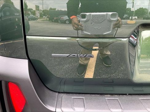 Certified 2026 Subaru Outback Touring AWD/4WD image 9