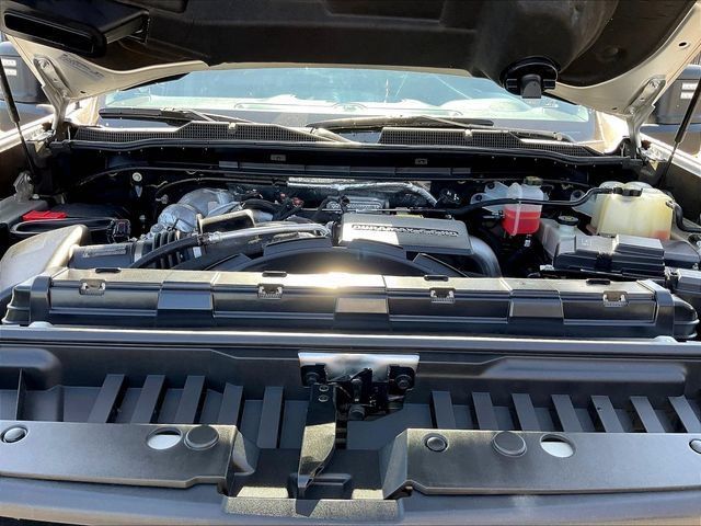 Certified 2022 Chevrolet Silverado 2500 Custom w/ Custom Value Package AWD/4WD image 33