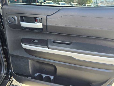 Used 2021 Toyota Tundra Limited image 13