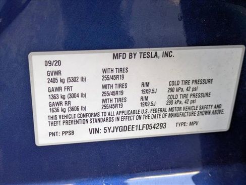 Used 2020 Tesla Model Y Long Range image 26