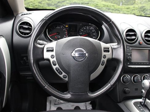 Used 2012 Nissan Rogue SL AWD/4WD image 19