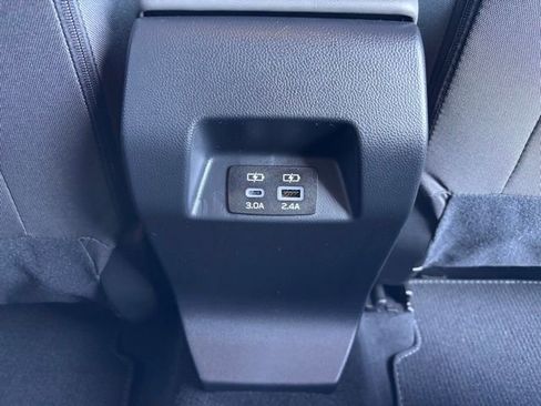 Certified 2025 Subaru Crosstrek 2.0i Premium image 13