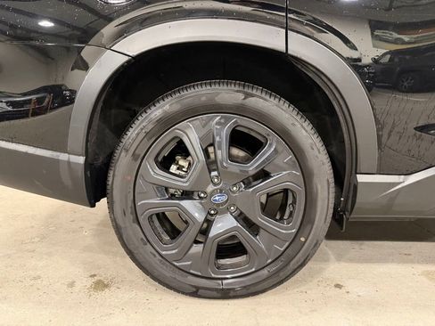 Used 2025 Subaru Ascent Bronze Edition AWD/4WD image 17