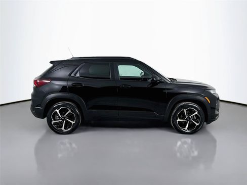 Used 2023 Chevrolet TrailBlazer RS w/ Convenience Package AWD/4WD image 10
