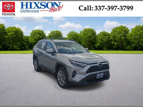 Used 2024 Toyota RAV4 XLE Premium image 1