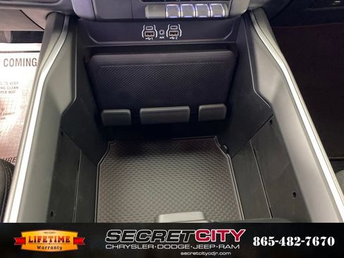 New 2026 RAM 1500 Express AWD/4WD image 25