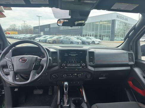 Used 2023 Nissan Frontier PRO-4X w/ Pro Convenience Package image 30