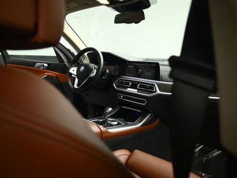 Used 2022 BMW X7 xDrive40i w/ Executive Package AWD/4WD image 61