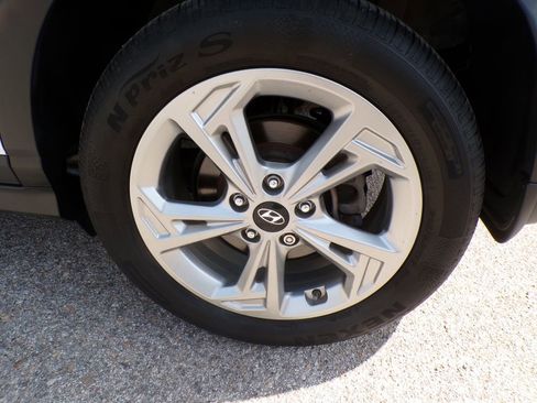 Used 2023 Hyundai Kona SEL w/ Convenience Package image 8